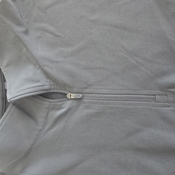 Nike Golf Lightweight 1/4 Zip Pullover - Picture 5 of 7